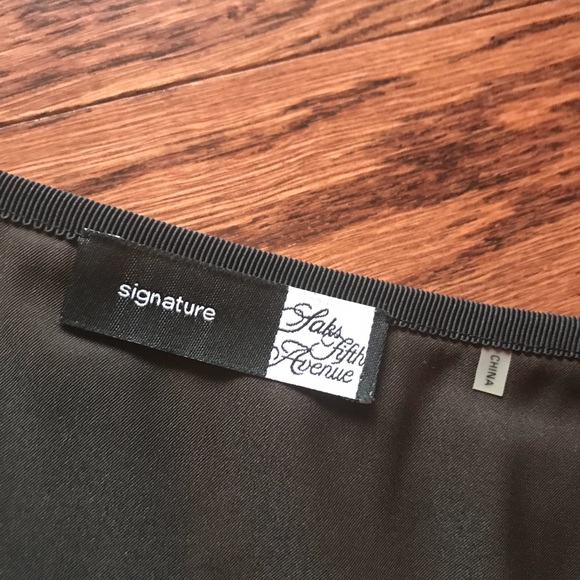 SK59 Saks Fifth Avenue Silk Skirt - Picture 3 of 5